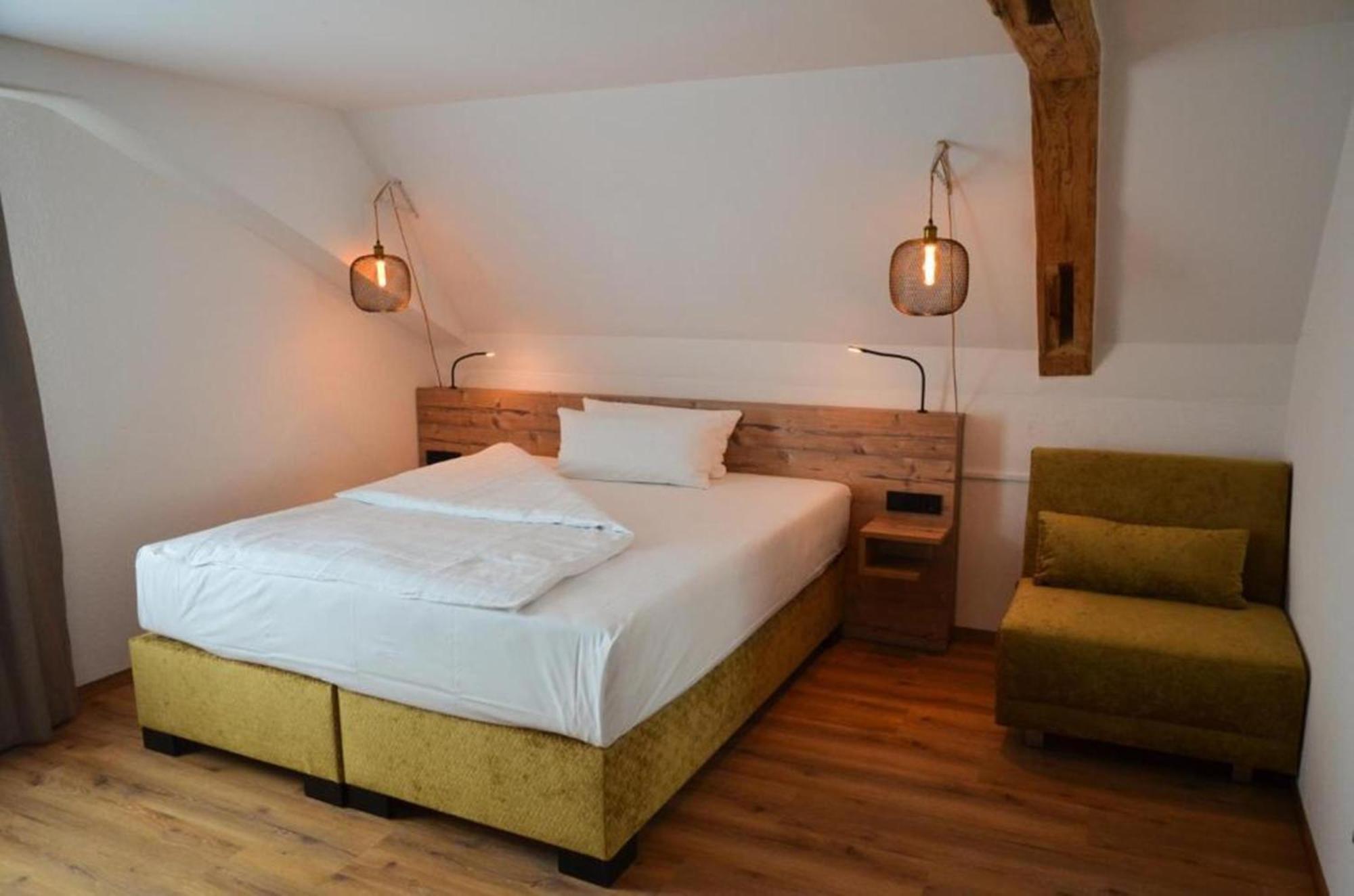 Pensjonat Zum Ritter - A Cozy Historical Landmark 3*